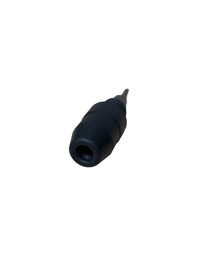 Side view of Lerin SDS Plus to SDS Max adaptor LT-SPM1 showing both ends